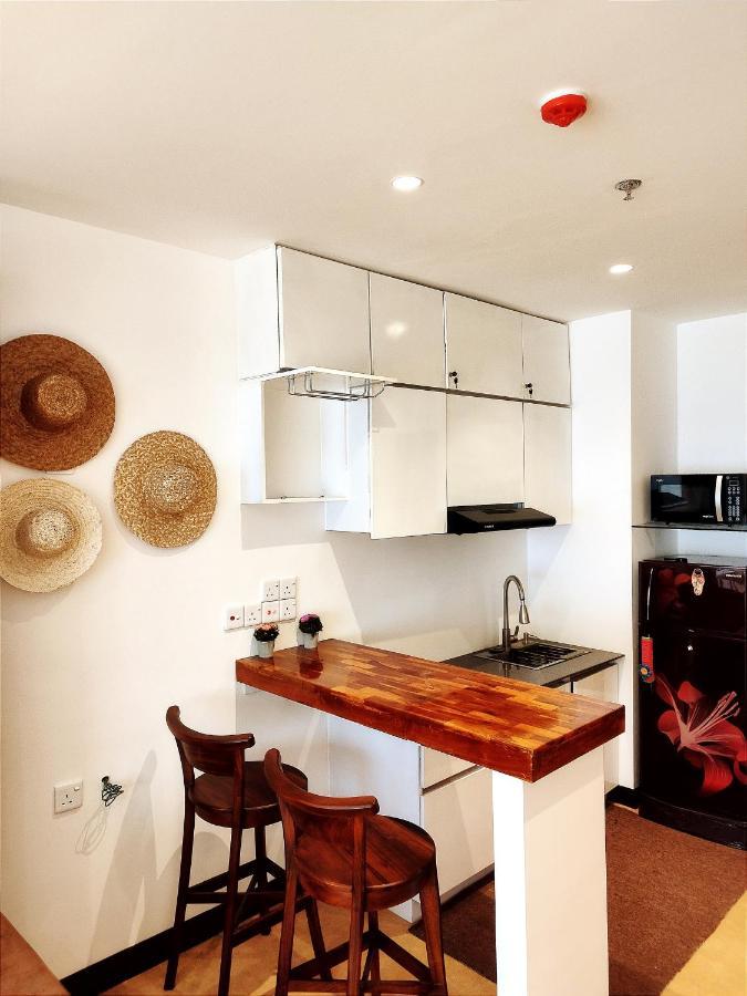 Ocean Breeze Condo By Lake Infinity Negombo Exterior foto